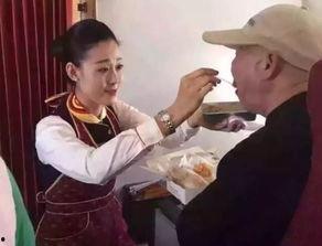 娱乐吃瓜酱中老年人,揭秘中老年人的生活乐趣与时代变迁